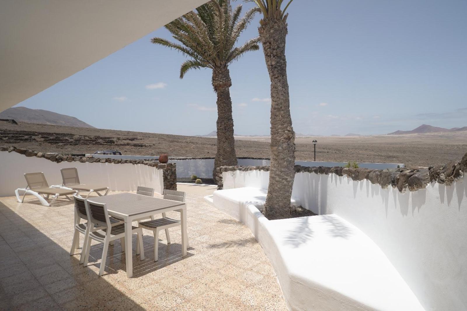 Bungalow Con Vistas Al Mar Famara Esterno foto